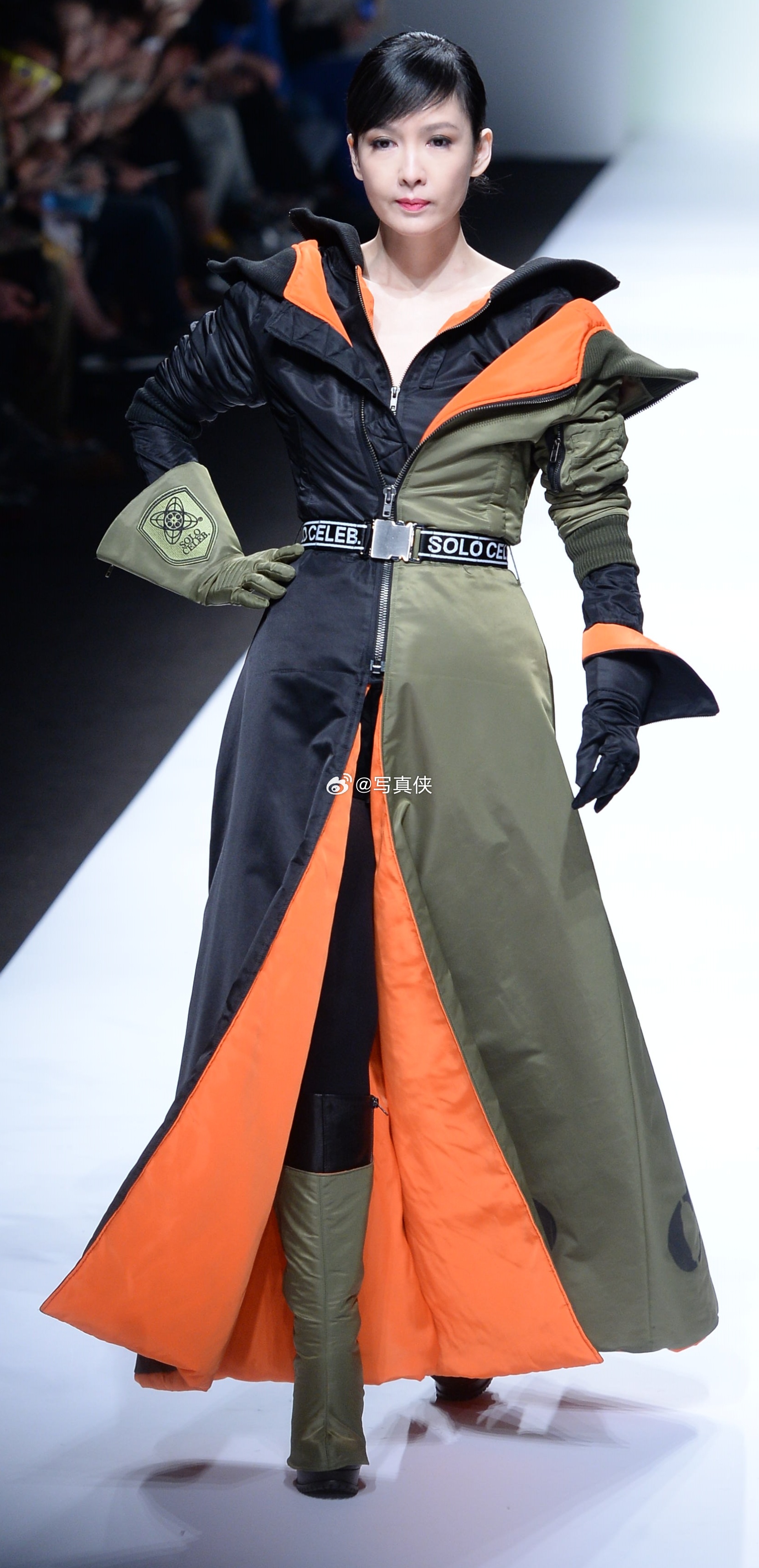 小犹太[哈哈][哈哈][哈哈] ​​​