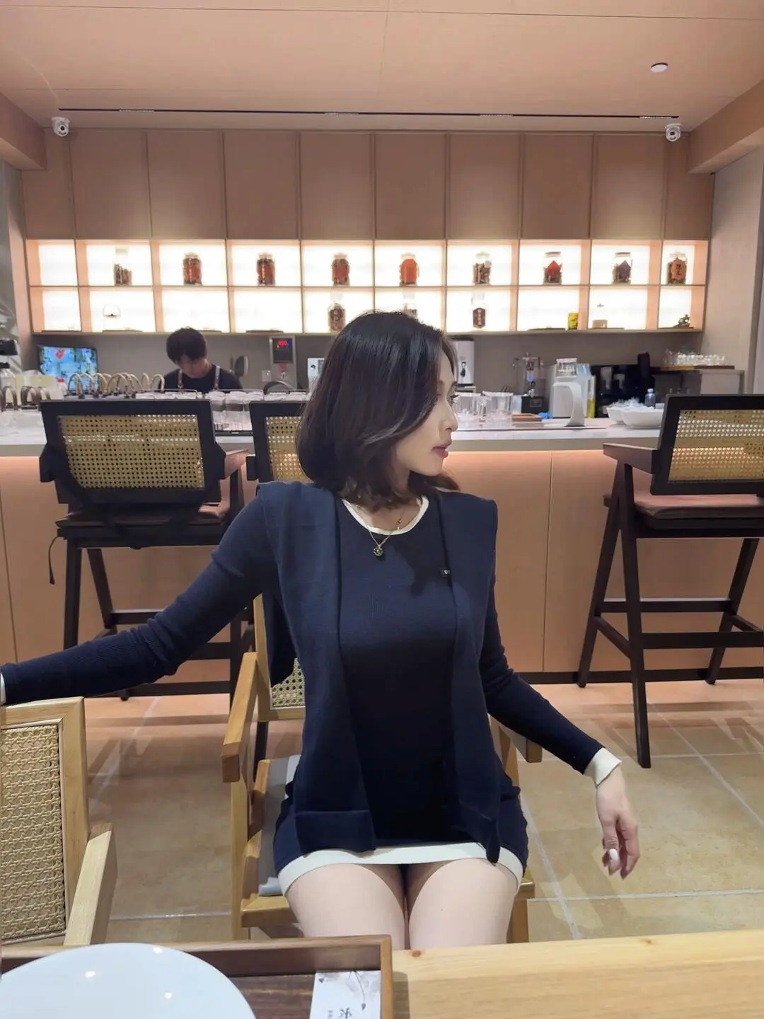 作为男人，努力拼搏是你的底气，努力赚钱是你的资本，谋生和格局是你的标签...