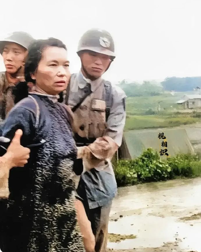 1950年6月，台北马场町刑场，朱枫烈士即将被反动派残忍杀害时的场景，在此之前，...