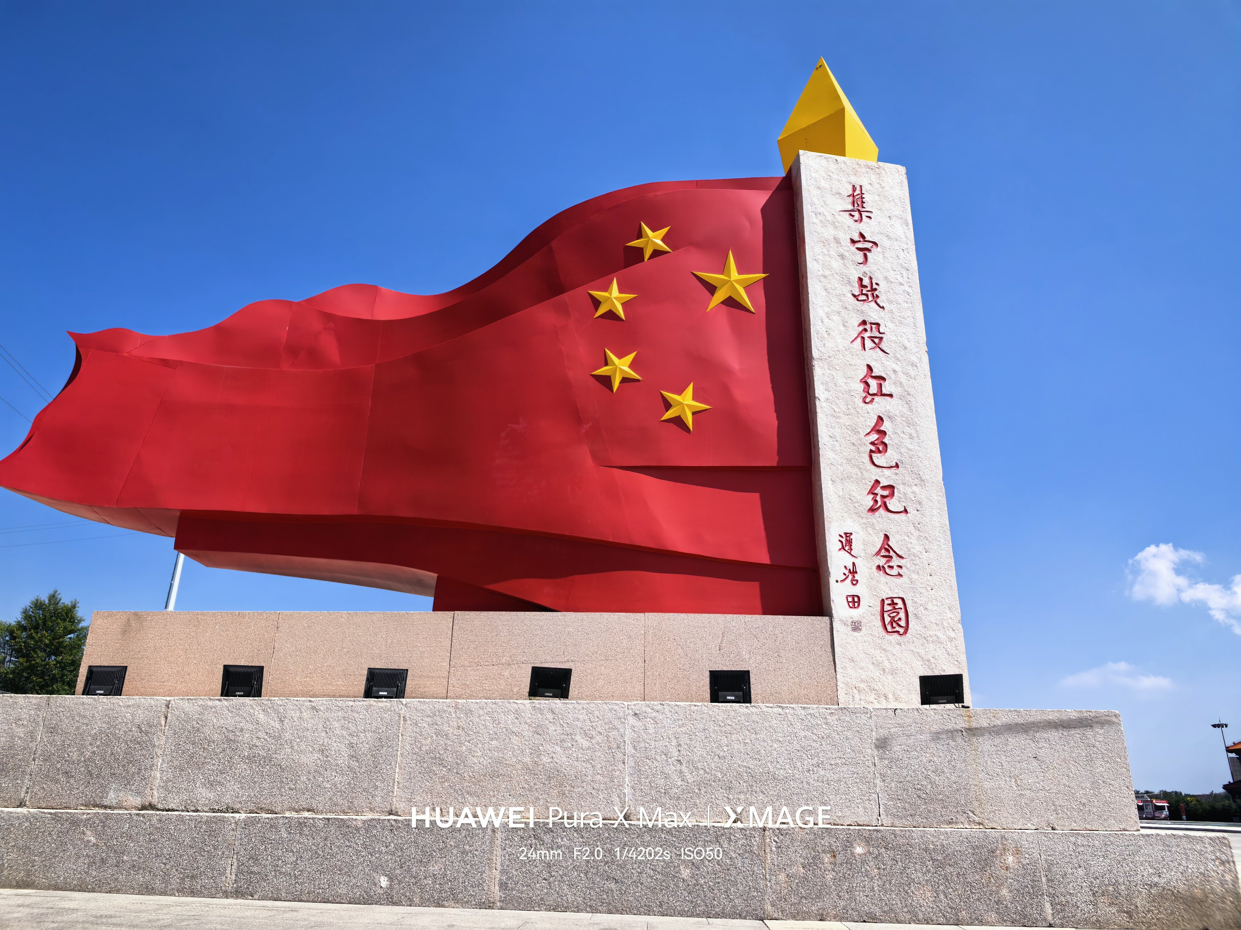 故宫下周一免费开放听着都吓人，不得挤爆了……北京这种热门旅游城市和热门景点，建议