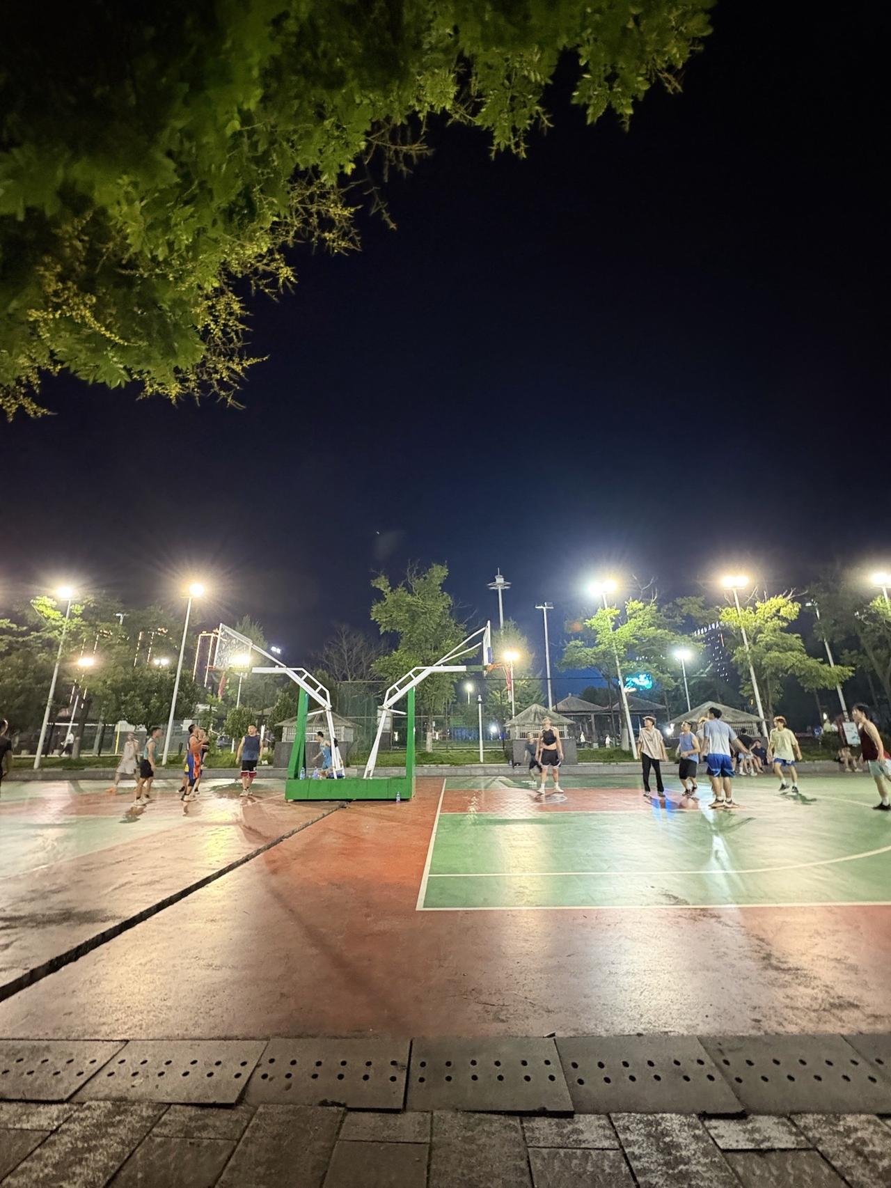 郭嵩焘文化广场 九月锻炼🏀