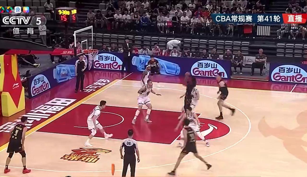 CBA常规赛第41轮：深圳主场95：108不敌山东高速结束连胜
​
​     
