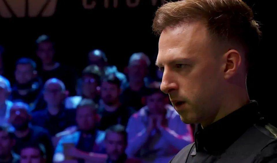 斯诺克英锦赛四强战落幕 特鲁姆普携塞尔比跻身决赛 12月6日晚，2025年斯诺克