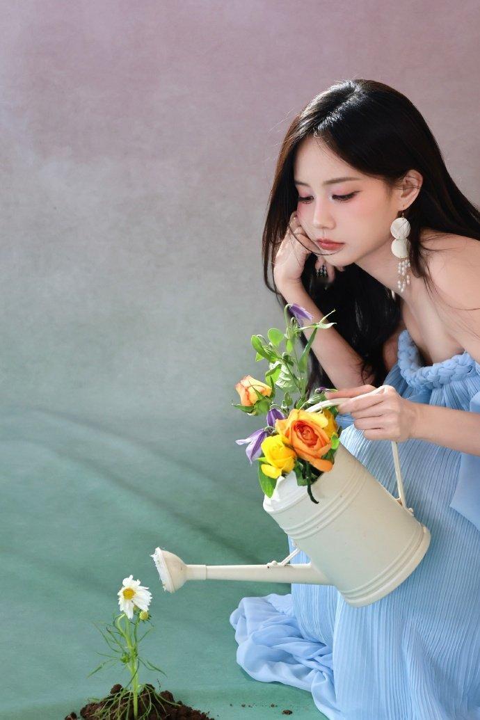 李一桐春夏秋冬四季生日写真 李一桐四季生日照  李一桐春夏秋冬四季生日写真，四季