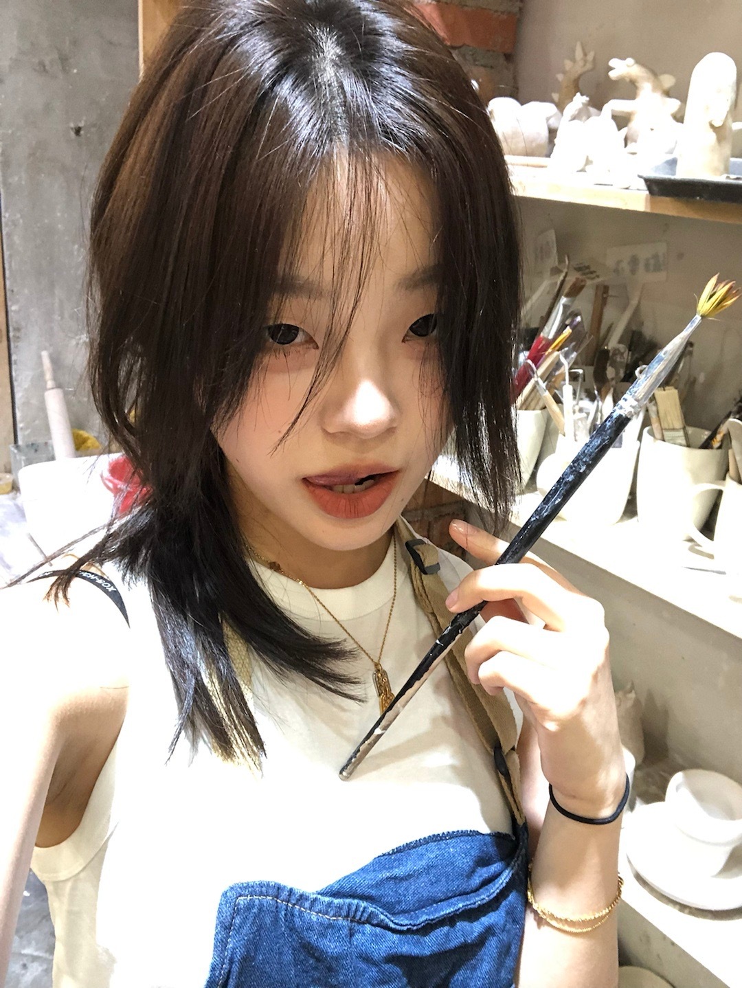 谁再说我长得直试试看呢 ​​​