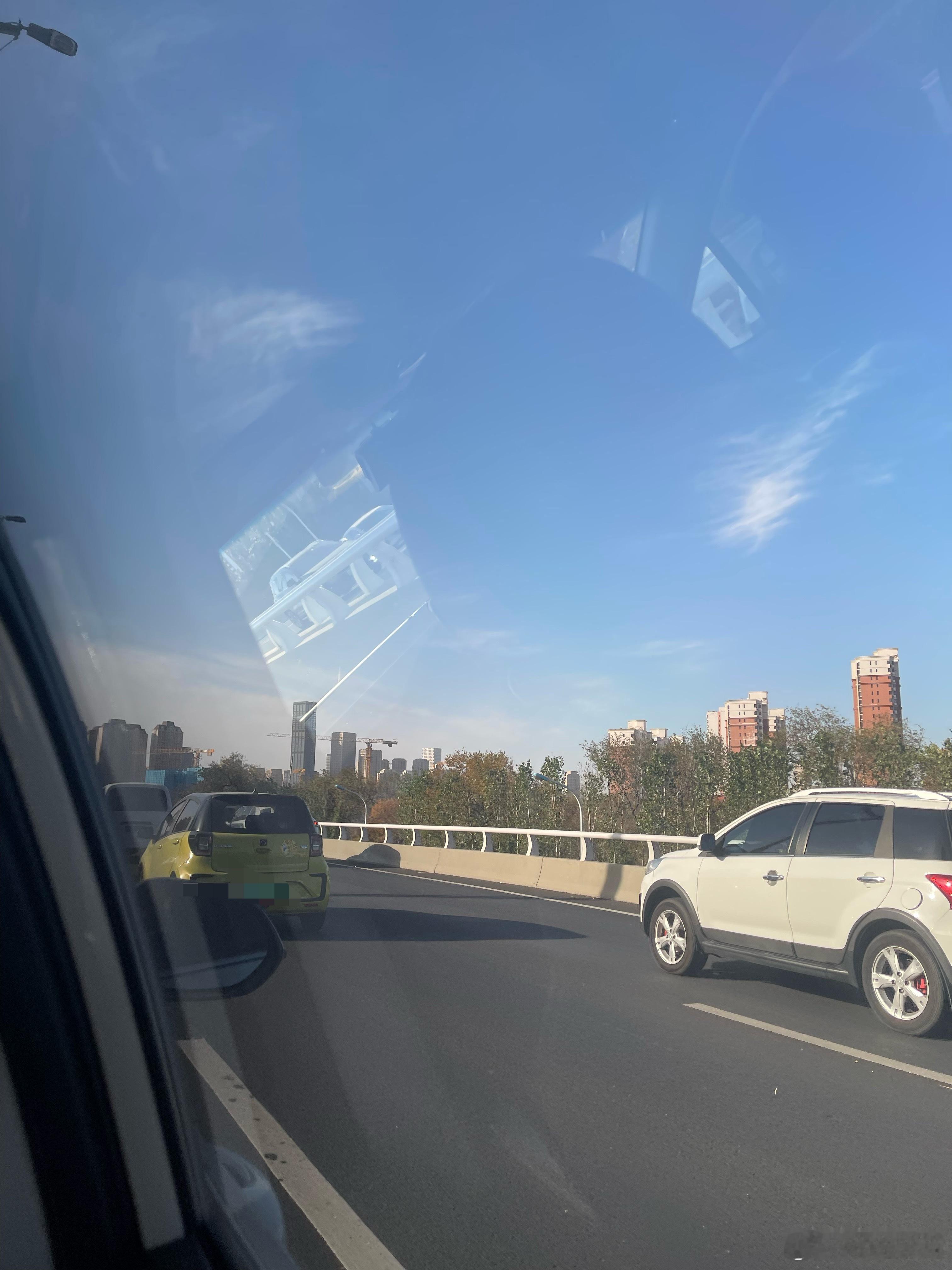 去成都的羽绒服没穿上，到家落地就上身儿了～ 