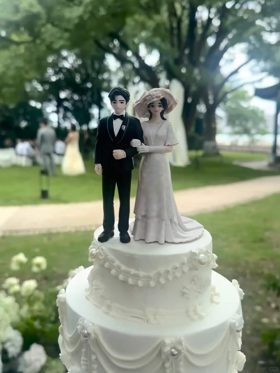 红掌婚礼蛋糕也好漂亮啊