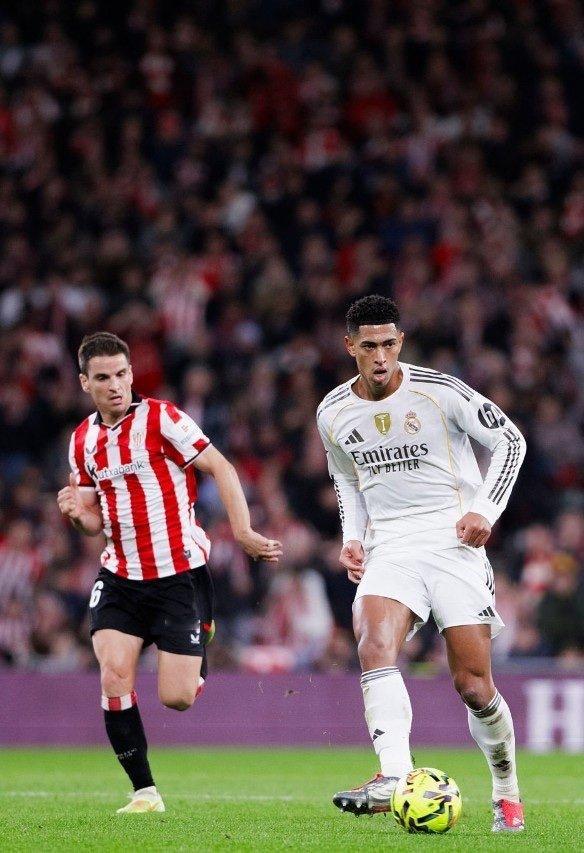 阿斯报：贝林厄姆在对阵毕尔巴鄂的比赛中完全放开了手脚，他并列夺回球权次数最多（7