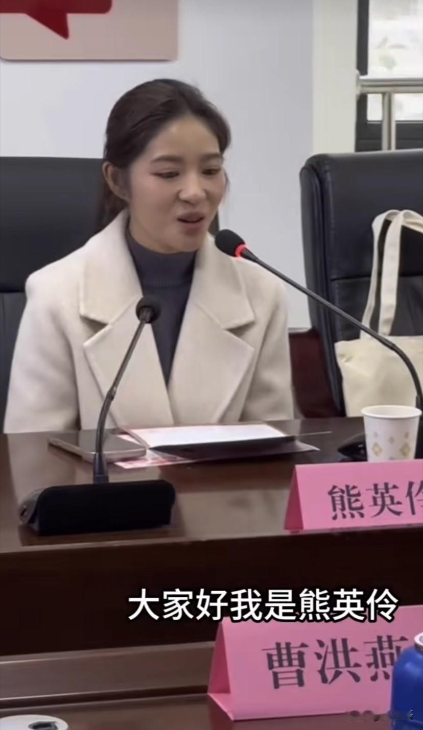 董宇辉说过一句话：如果不是自媒体，我们这些人可能都在干嘛？
这个世界从来都没挡着