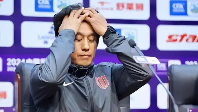 蓉城不要说其他球队了！就是执教蓉城几年的徐正源面对蓉城今年的攻击力头都疼，蓉城今
