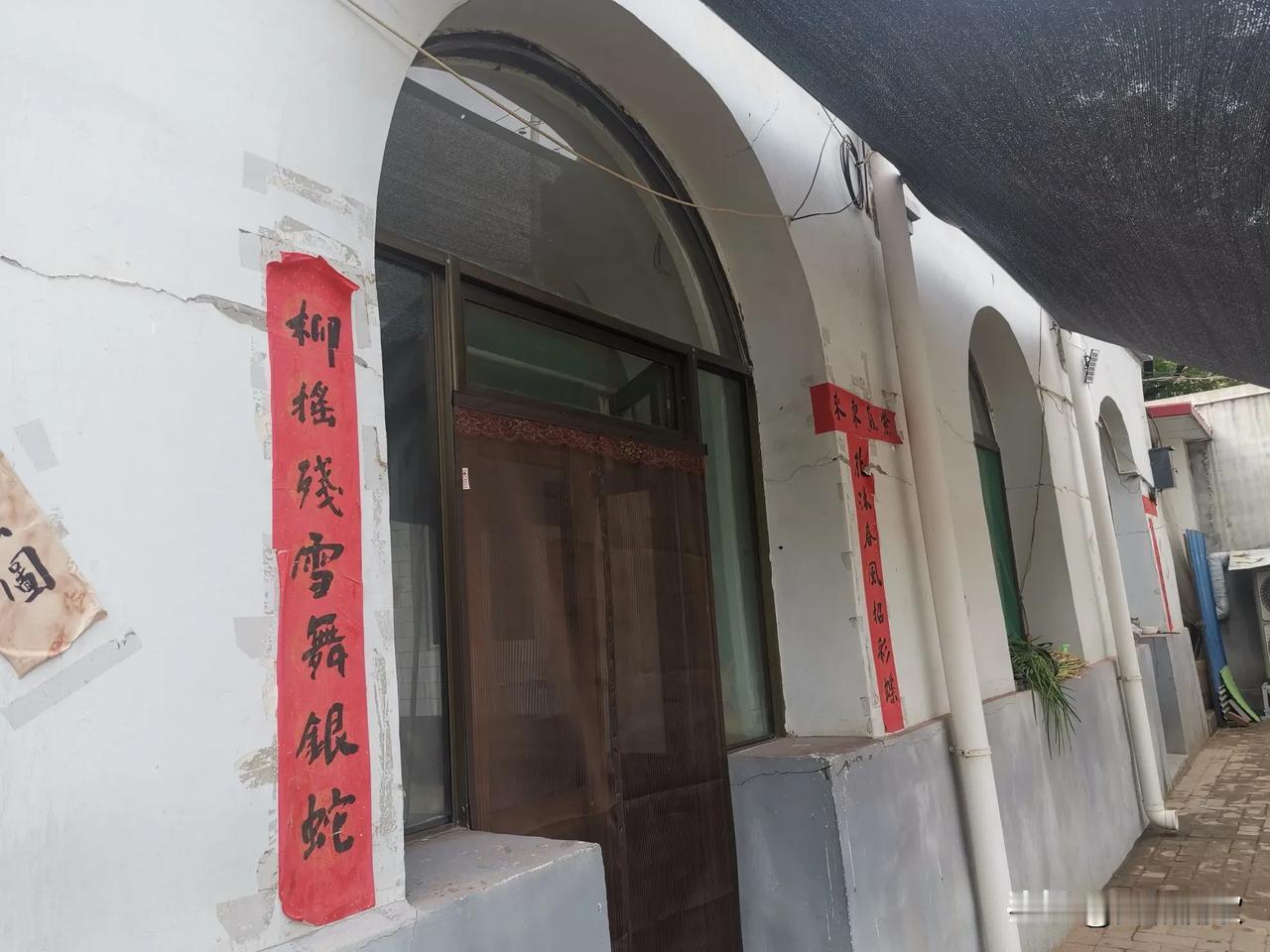 计划着过几年把城里的房子卖了
退休后在这里居住生活
是不是大家都和我想法一样
这