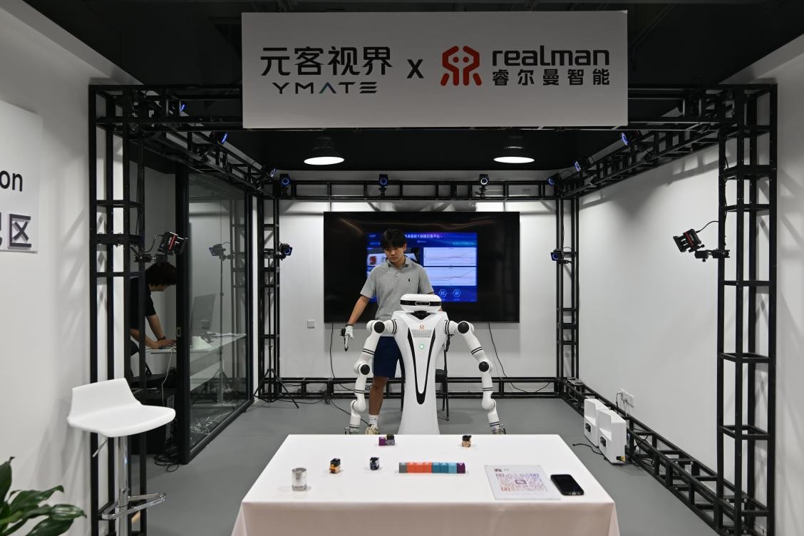 睿尔曼开源全球首个高质量、模态数量最多的真机数据集