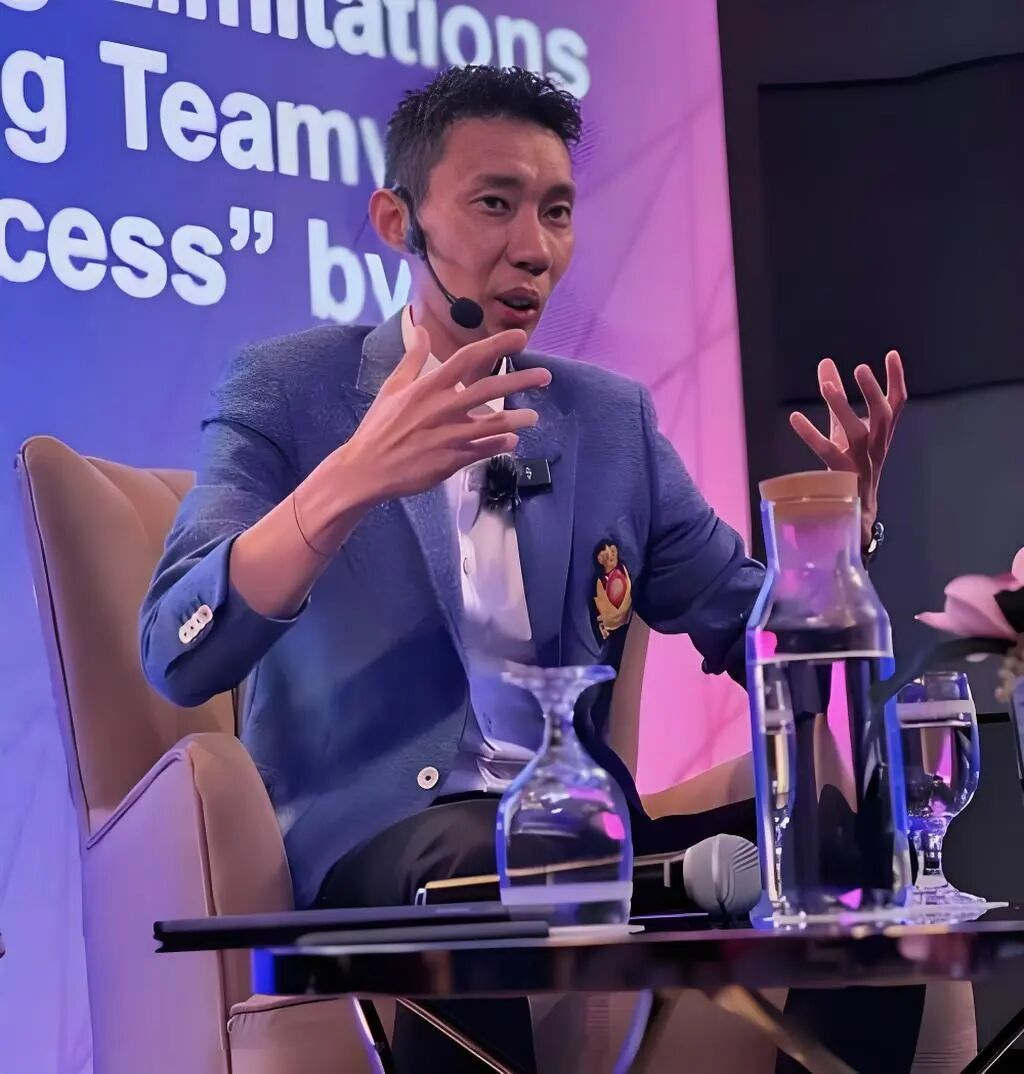 羽毛球 马来西亚羽坛传奇李宗伟，将于今年10月在吉隆坡举办个人首场励志演说会《伟
