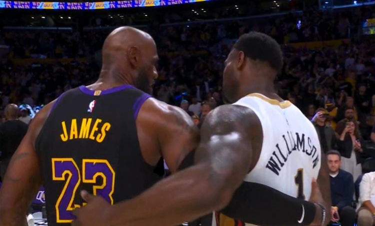 本场比赛，詹姆斯首发出战33分钟，投篮12中8，三分球5中1，罚球8中4，拿到2