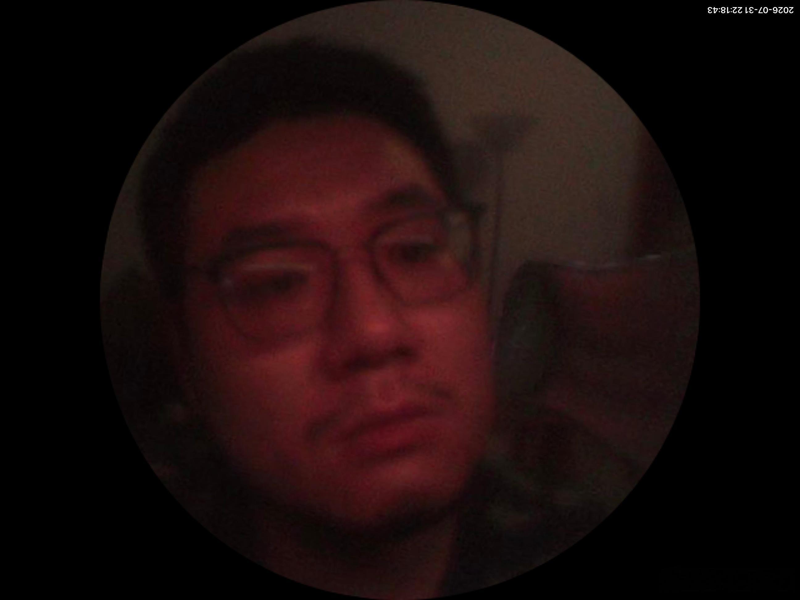 咱也是玩上了可视挖耳勺自拍了 