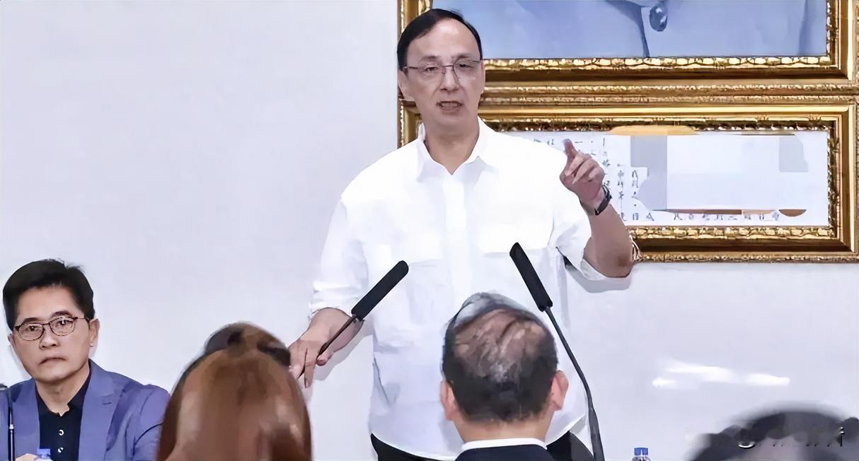 🔎不抢镜头却举足轻重❗朱立伦在台湾政坛的真实角色✨
 
很多人觉得朱立伦卸任国