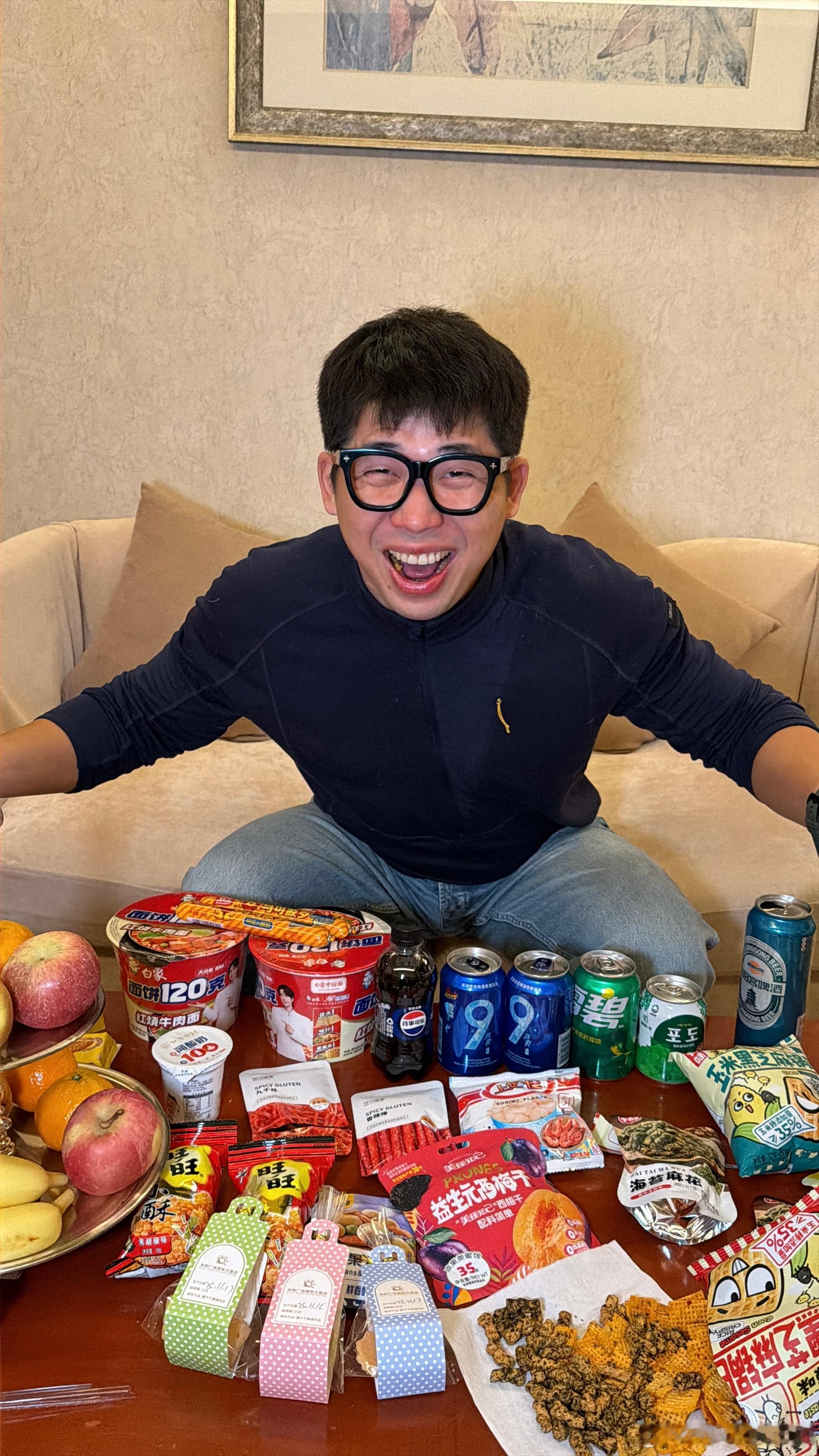 酒店欢迎水果零食可以无限续的，敢问全国还有没有第二家 