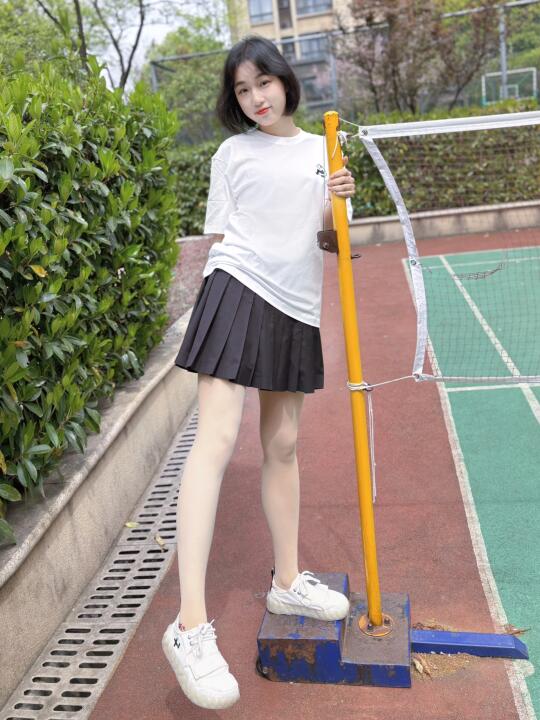 在这个春天 遇见了上学时的白月光🎒