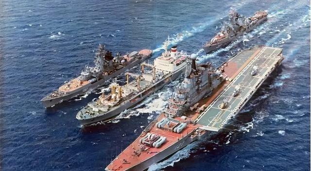 福建号对于中国意味着什么？这三重特殊意义涵盖过去、现场和未来。
一艘航母真正改变