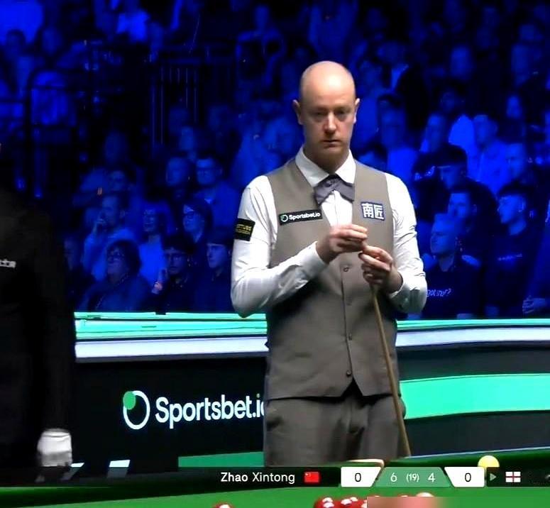 10-1，希金斯被打懵了，这比分谁敢信？
 

2026年斯诺克巡回锦标赛，这比