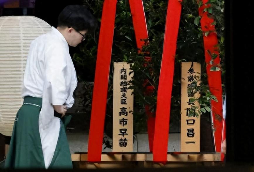 北约30国大使代表团一走，日本就迫不及待地要干一件事——设“国家情报局”，把全国