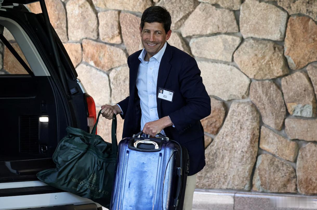 特朗普宣布计划提名Kevin Warsh出任下一任美联储主席，在现任主席鲍威尔今