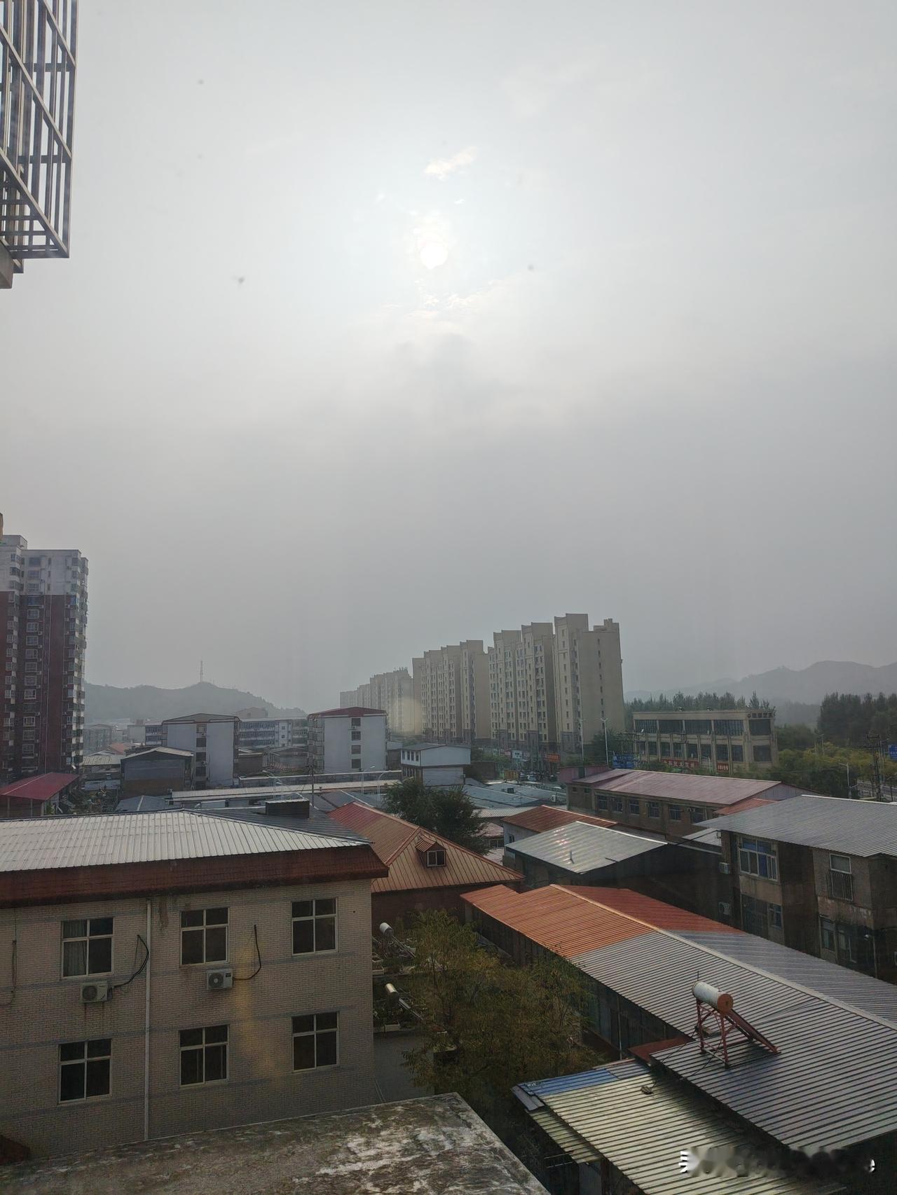 晒图笔记大赛河北山西交界的阜平县早晨的天空很美让人心情舒畅。