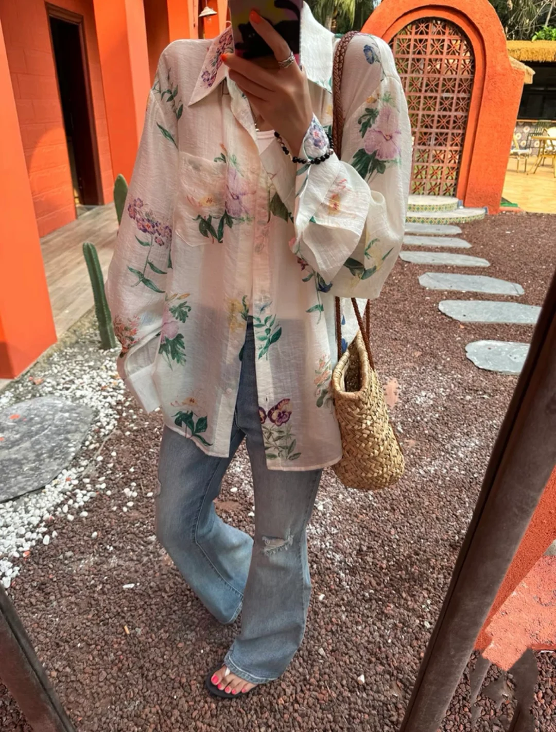 今天来件印花小衬衫🦴