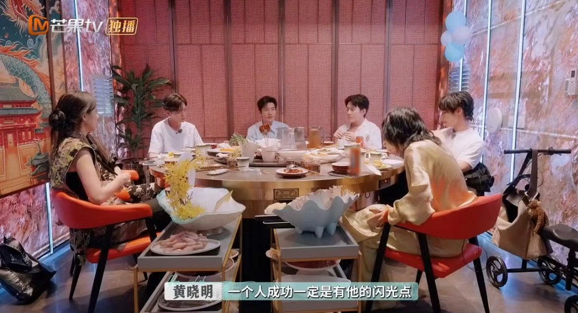 黄晓明努力是会上瘾的巴黎合伙人名场面巴黎合伙人黄晓明[超话]每一个细节都透着用心