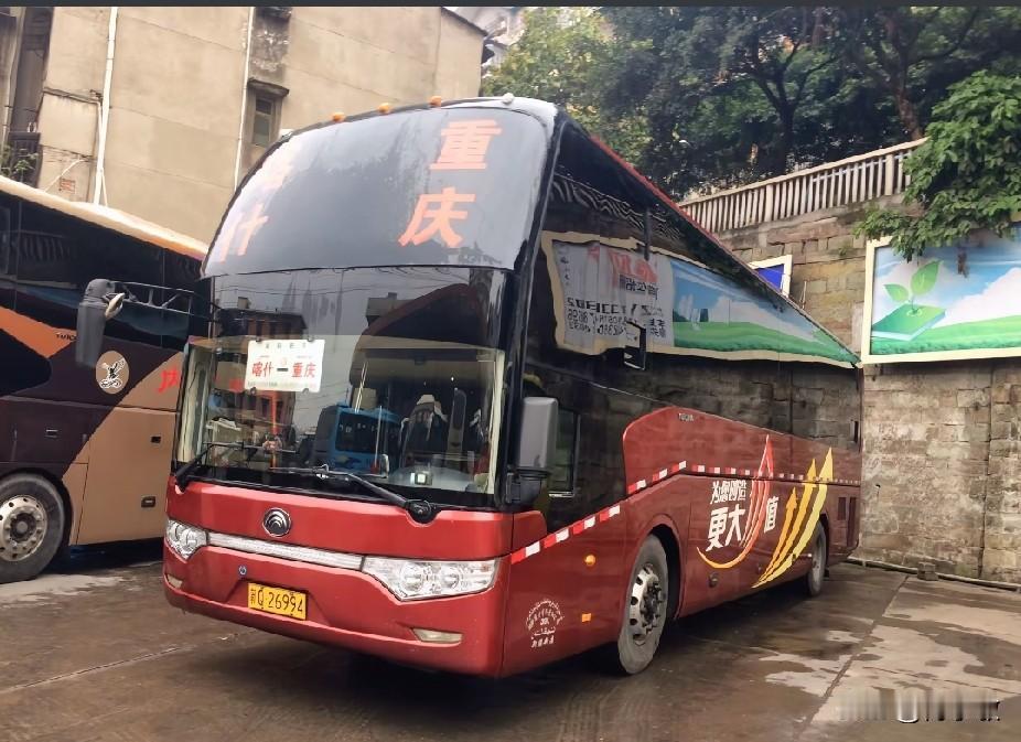 喀什，坐落于祖国最西的边陲大地，是新疆南疆的核心重镇，也是华夏版图上距离内陆最遥