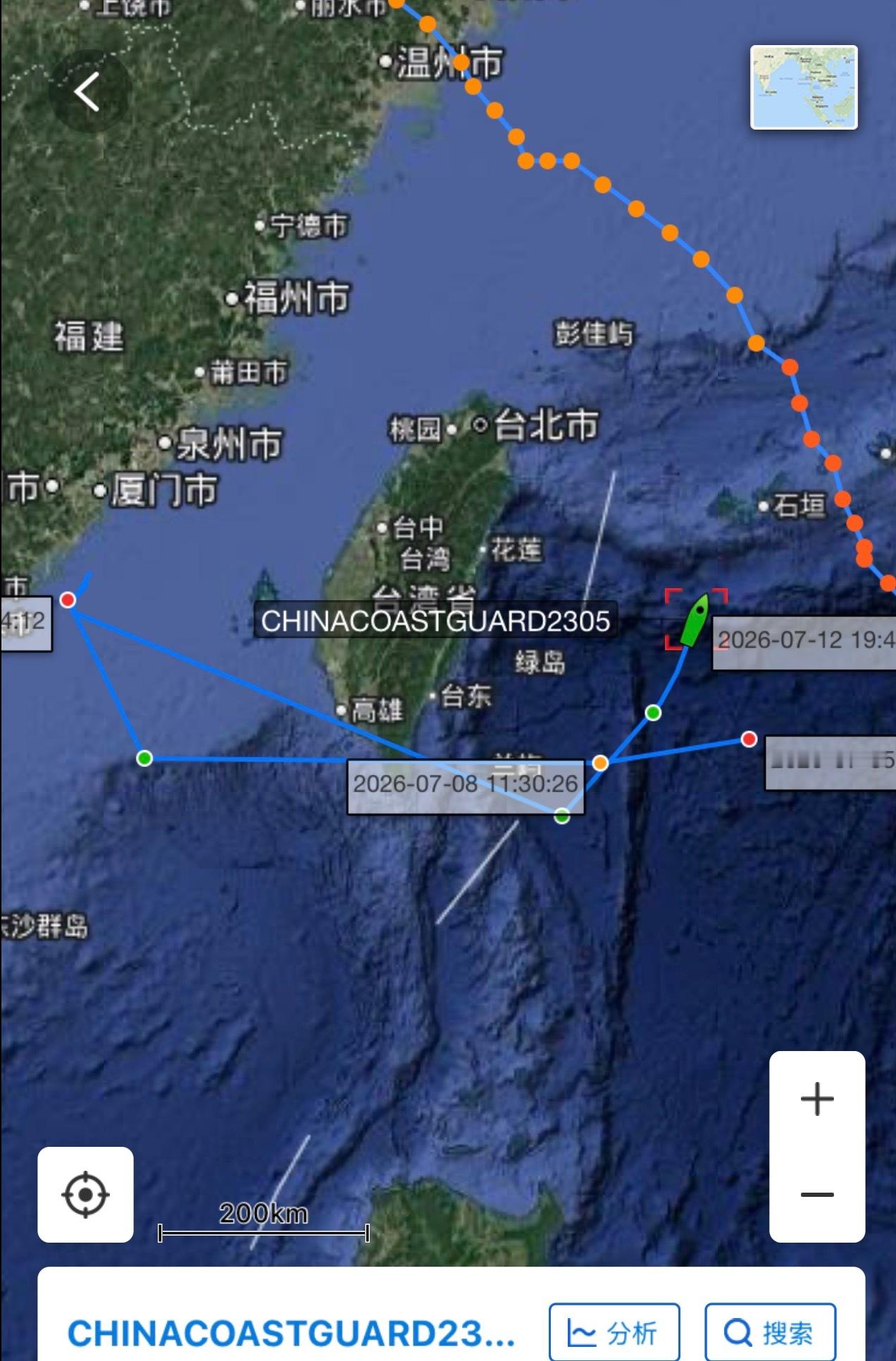 AIS信号显示，由于台风“巴威”的原因，中国海警2305舰编队短暂中止巡航，于7