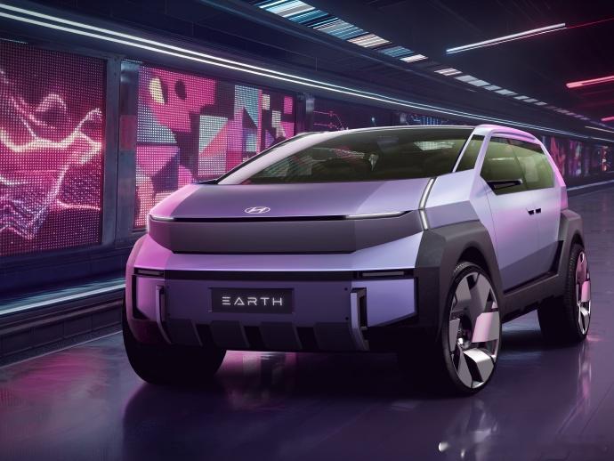 现代旗下的电动品牌IONIQ艾尼氪终于正式宣布进入中国了，之前在海外推出的艾尼氪