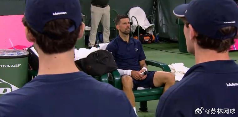 德约科维奇6-4,4-6德雷珀双方来到决胜盘。谁会赢？网坛风云