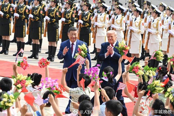 【#中美元首会谈微镜头#：“让2026年成为中美关系继往开来的历史性、标志性年份