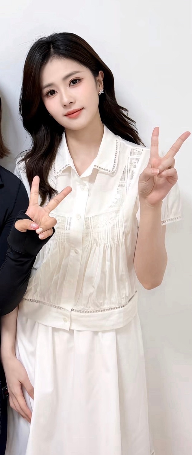 美得不要不要的女神姐姐