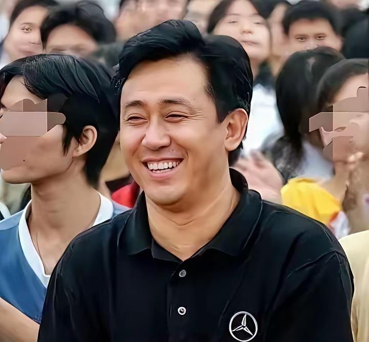 许家印认罪了，牢底坐穿，赃款被冻结，大部分能追回？4月14日，刚开庭，前妻丁玉梅