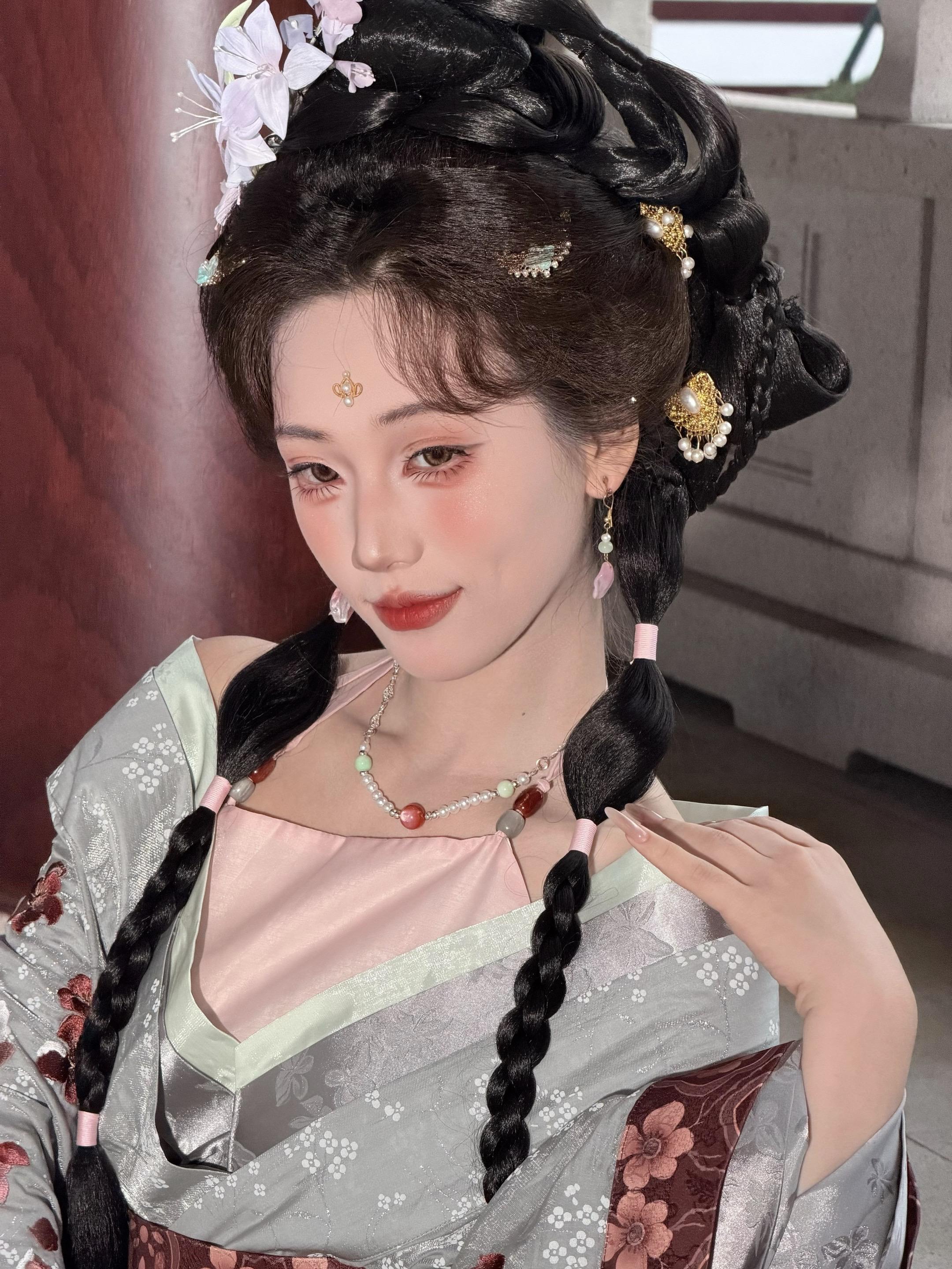 俏