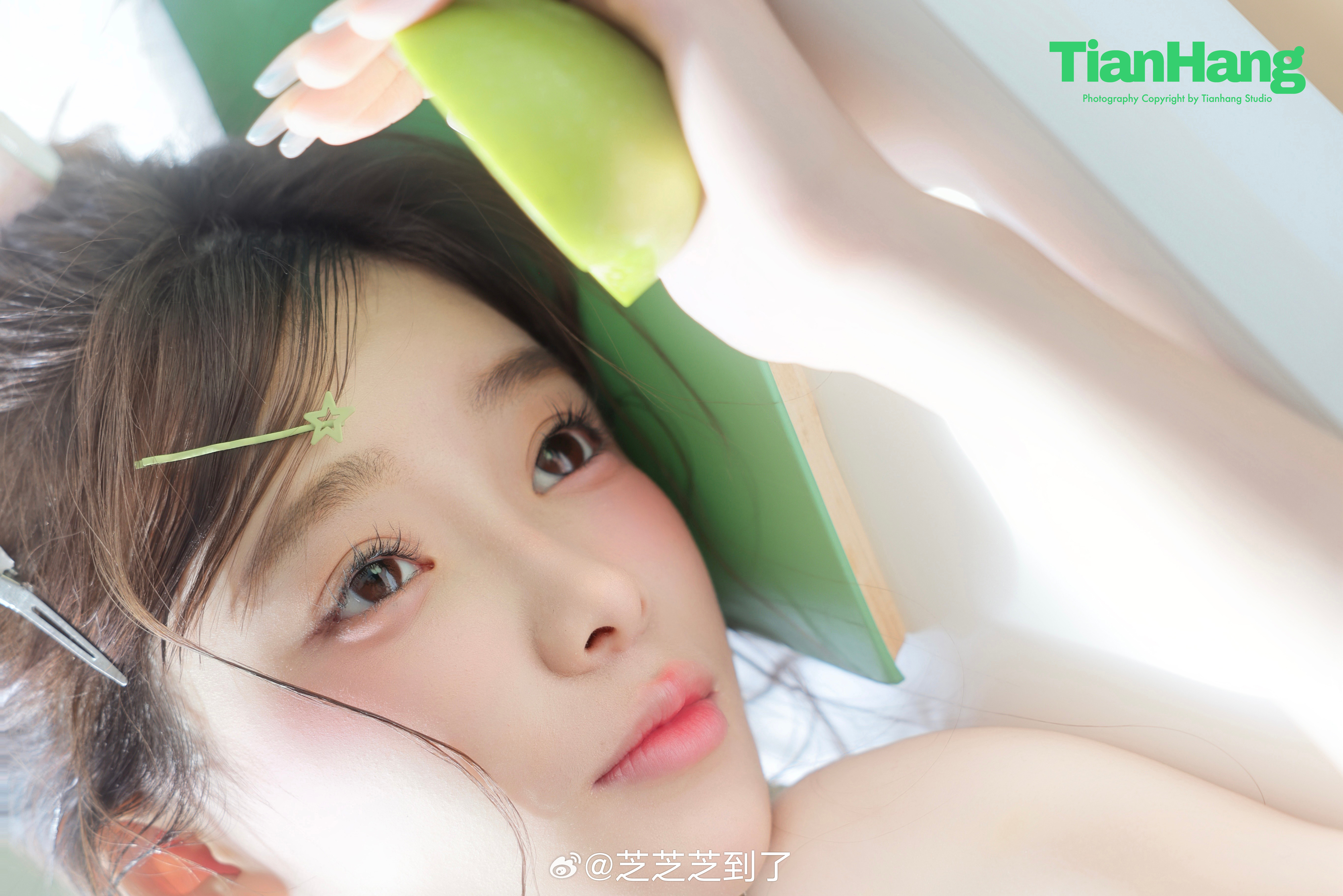 轻轻的青青​​​