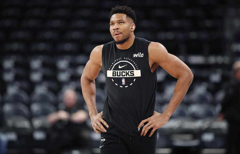 字母哥加盟热火！下赛季NBA争冠格局又要变了！尼克斯能否卫冕目前不好说了！热火得