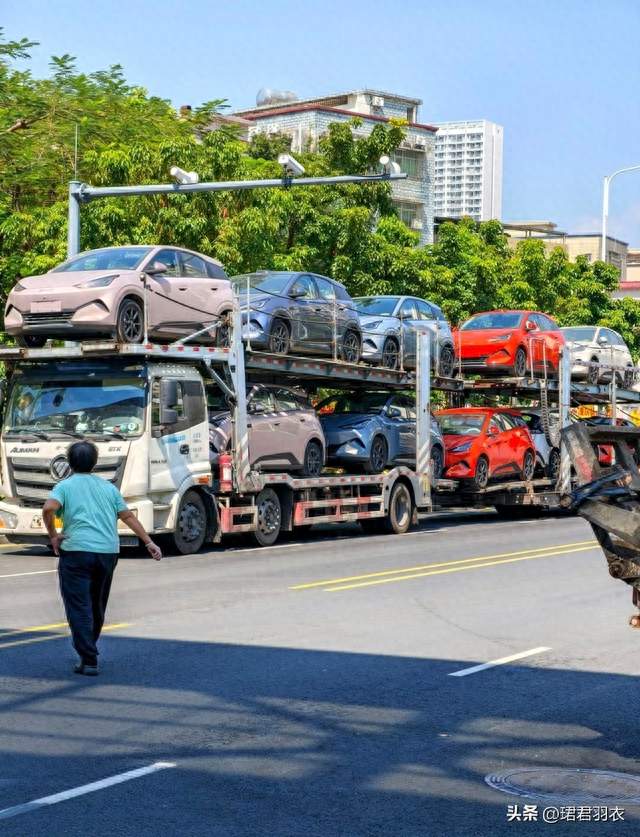 订单走热，产品力全面跃升：比亚迪第二代海鸥重塑A0级代步车标杆