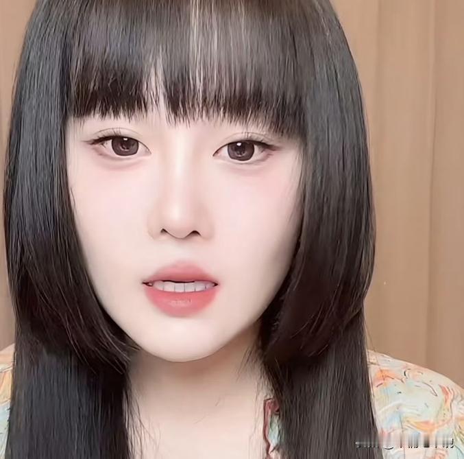 赵本山女儿，冲上热搜！
2月22日下午，赵本山女儿球球，突然冲上热搜，原因在直播