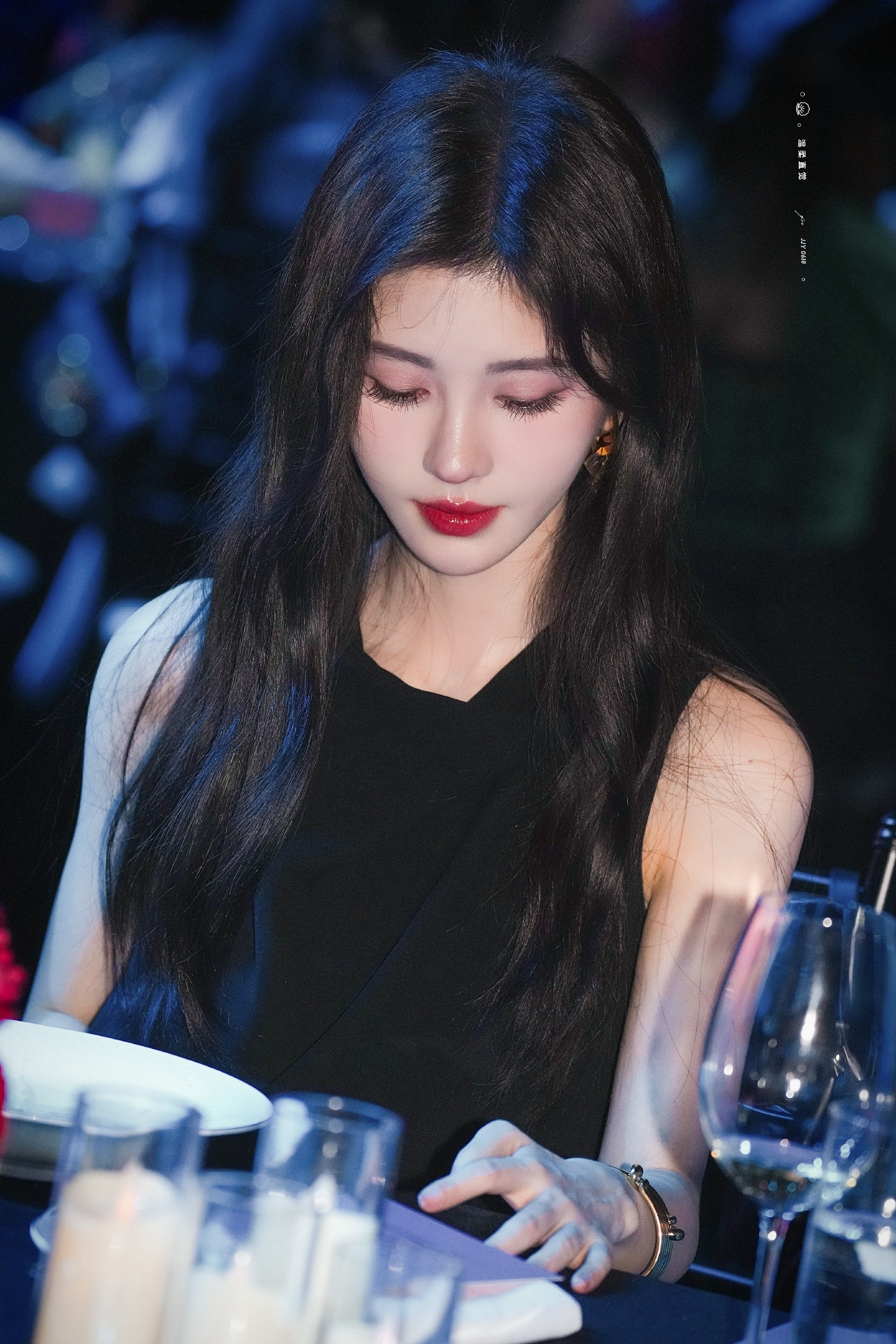鞠婧祎jjy 鞠婧祎苏绿夏 jjy鞠婧祎万花世界 你不用知道我有多在意，我只希望