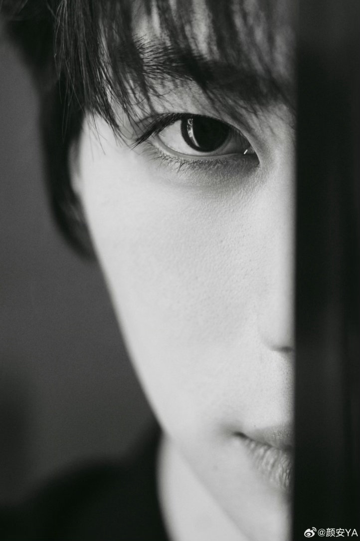 刘涛说颜安现在好火 从无限超越班到遍地广告牌，颜安的火有目共睹！连刘涛都感慨，街