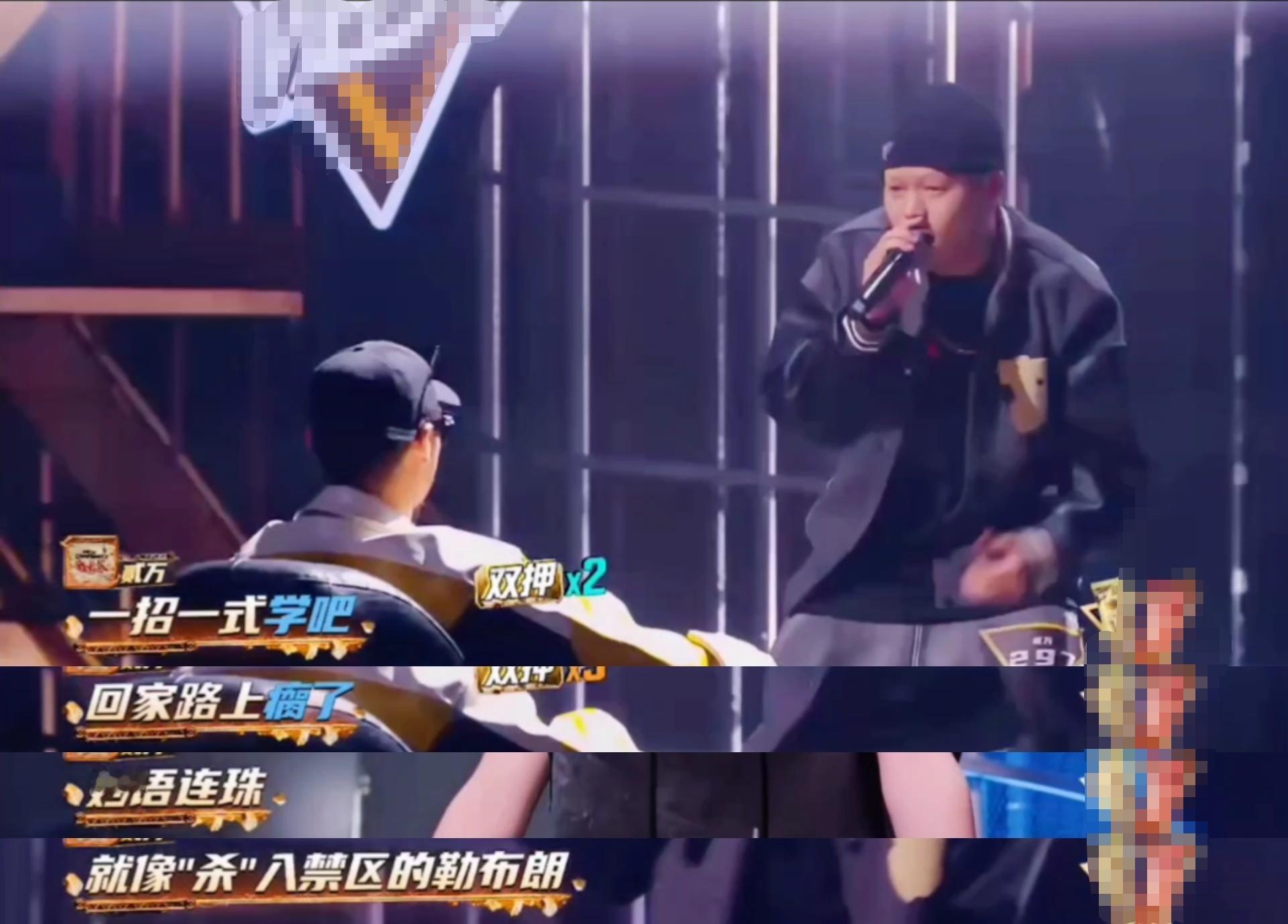 #贰万solo版killthegame好狠##贰万硬控全场# 贰万在#新说唱20