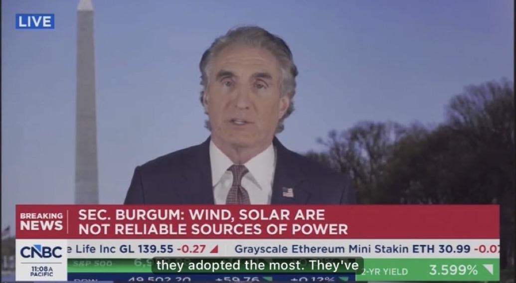 美国内务部长伯格姆：“太阳落山后，电网系统中没有任何太阳能发电。而我们都知道，欧