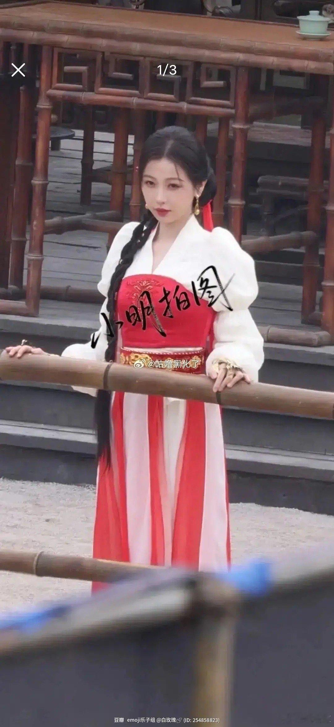 萝莉和叔叔古偶恋爱，资本选择让31岁的萝莉搭配40岁的叔叔，这种剧真的有什么非拍