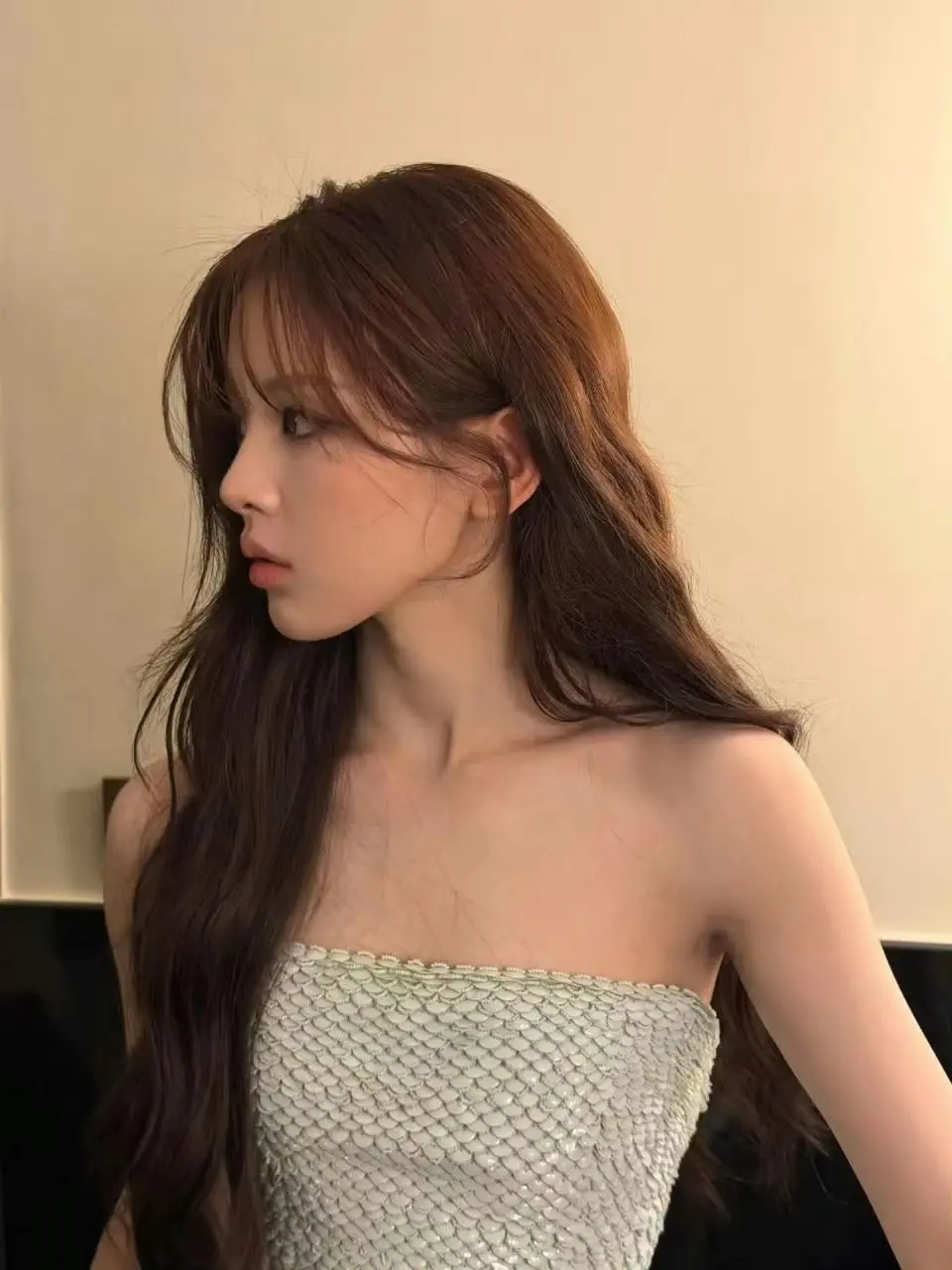 杨超越巴黎世家