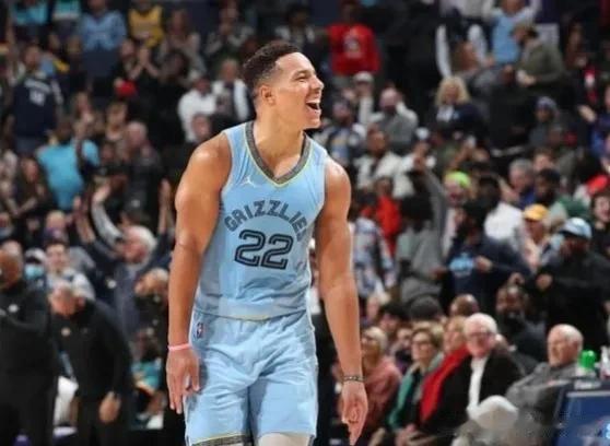 #闲话NBA# 
北京时间11月11日NBA灰熊队后卫贝恩接受随队记者采访谈到了