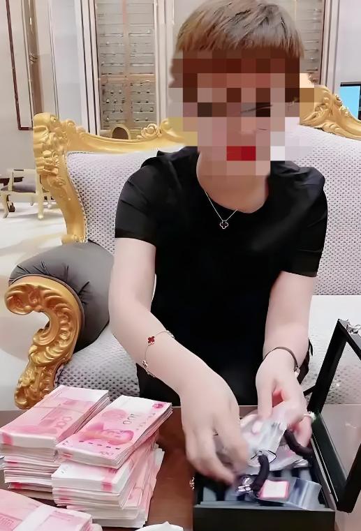 一女老板向熟人借了400万赖账不还，官司输了仍一副“要钱没有要命一条”的嘴脸。可