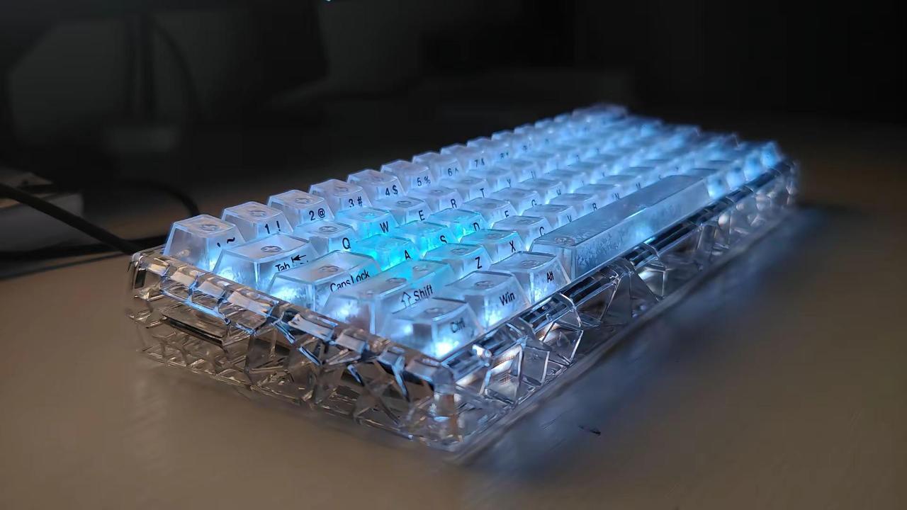 100狼蛛win60改蓝水晶。客制化键盘 磁轴键盘 狼蛛win60